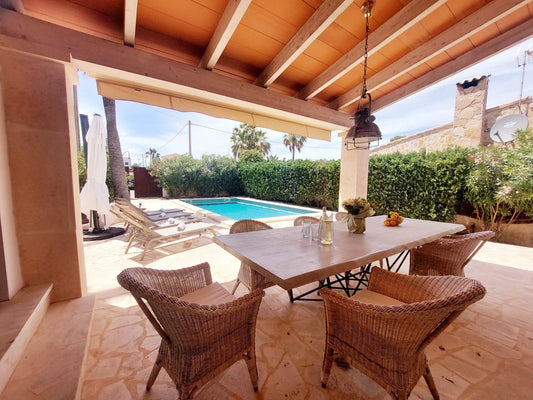 FINCA IN CALA SANTANYÍ