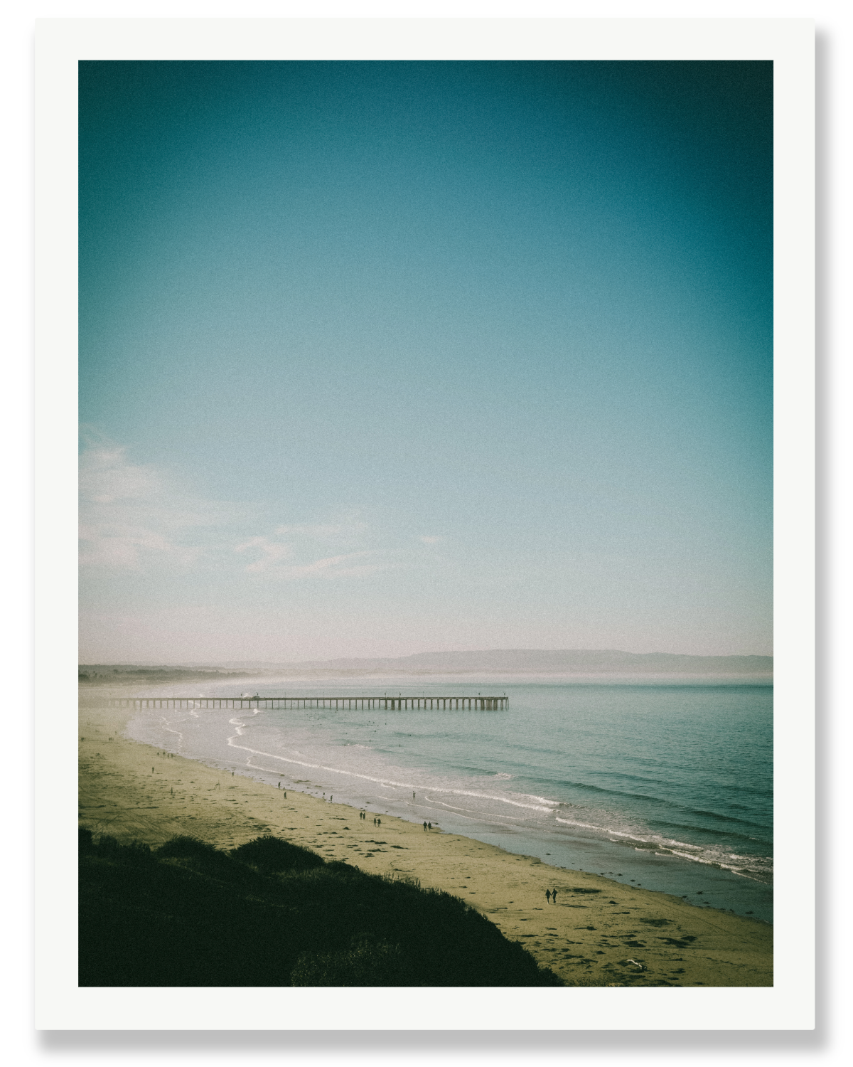 BEACH PIER