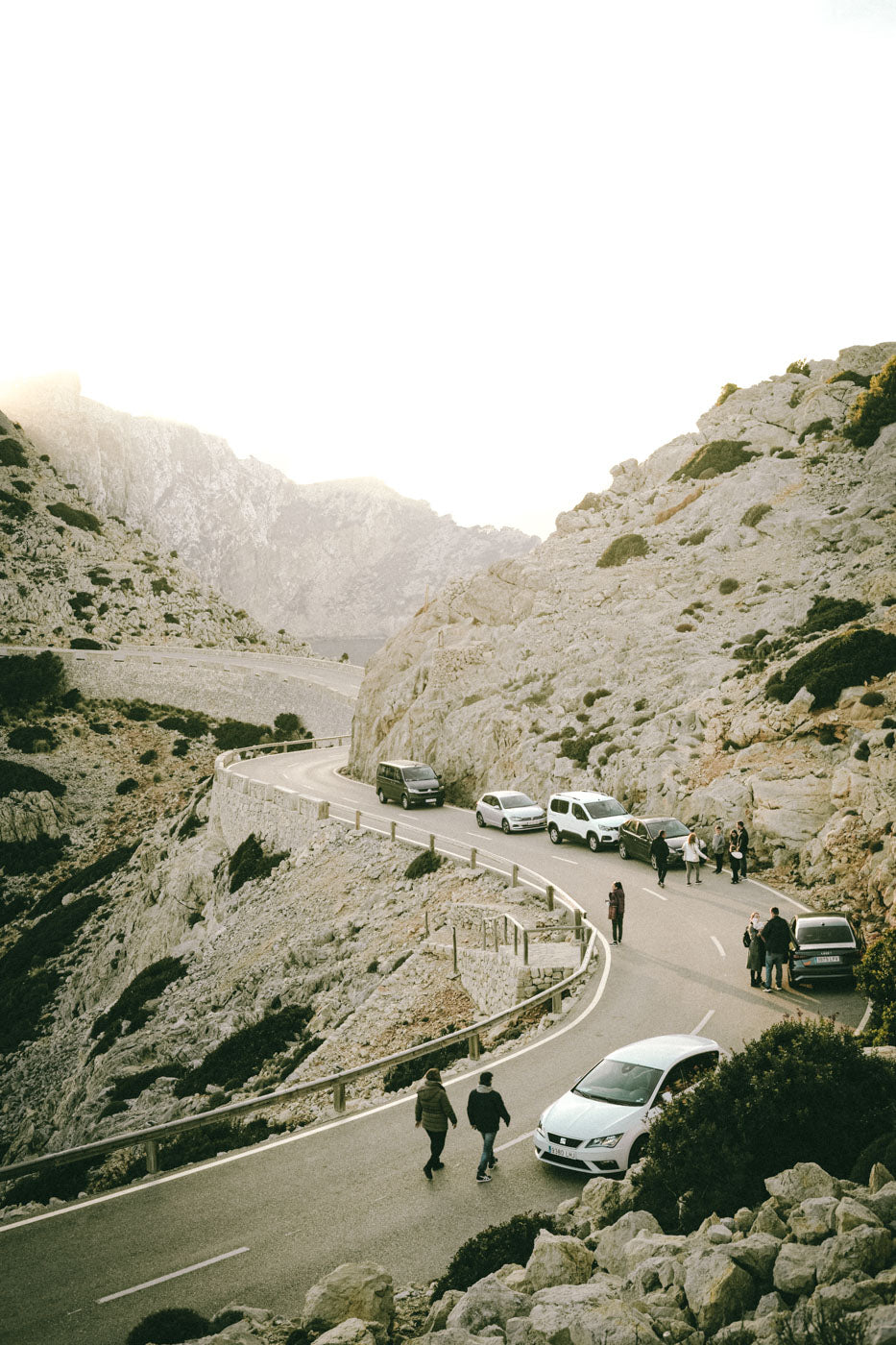 CHASING THE VIEW I
