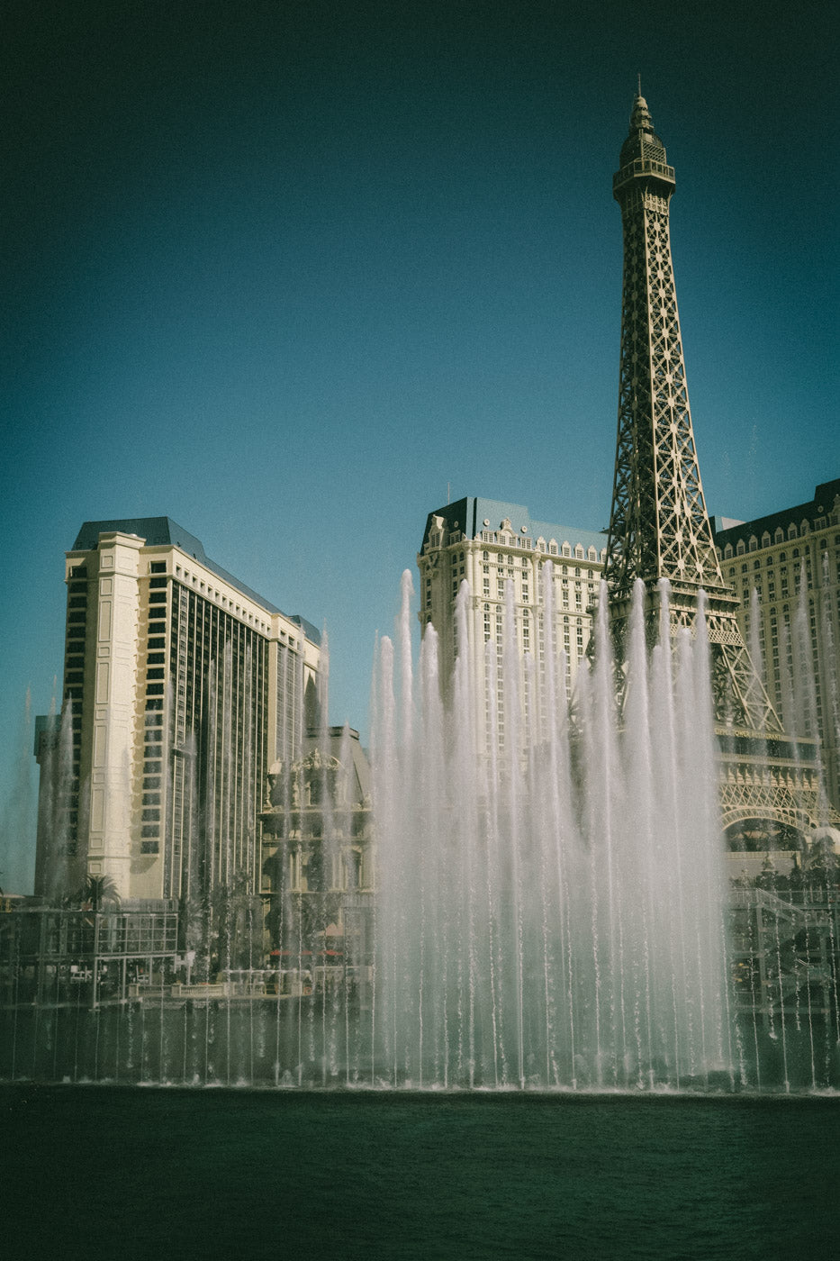 BELLAGIO FOUNTAINS